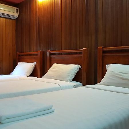 Rainforest Bed & Breakfast Kuala Lumpur Buitenkant foto